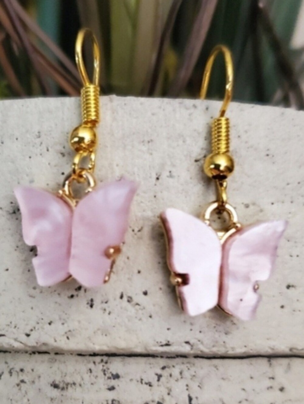 Pink Butterfly Earrings NWOT